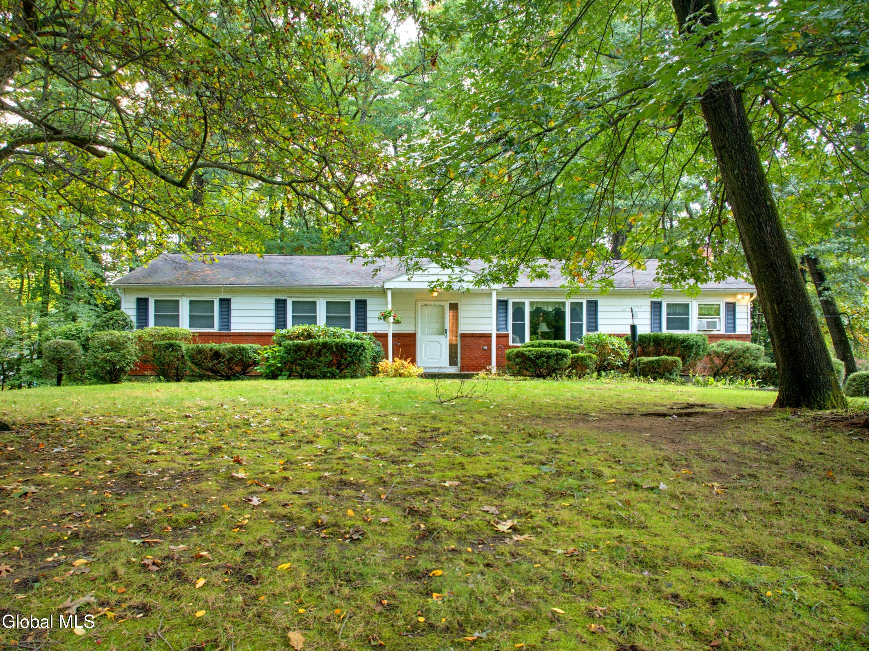 31 Casablanca Court Clifton Park NY 12065
