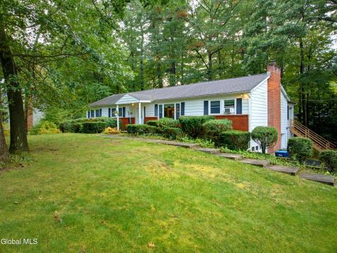 31 Casablanca Court Clifton Park NY 12065