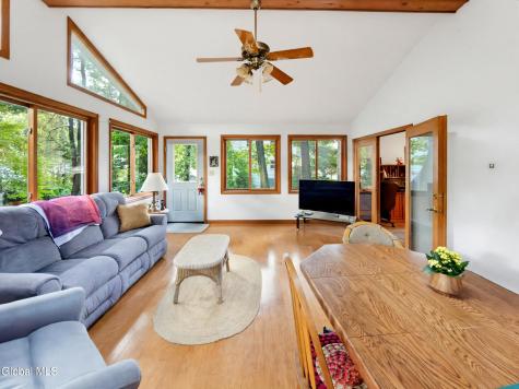 31 Casablanca Court Clifton Park NY 12065