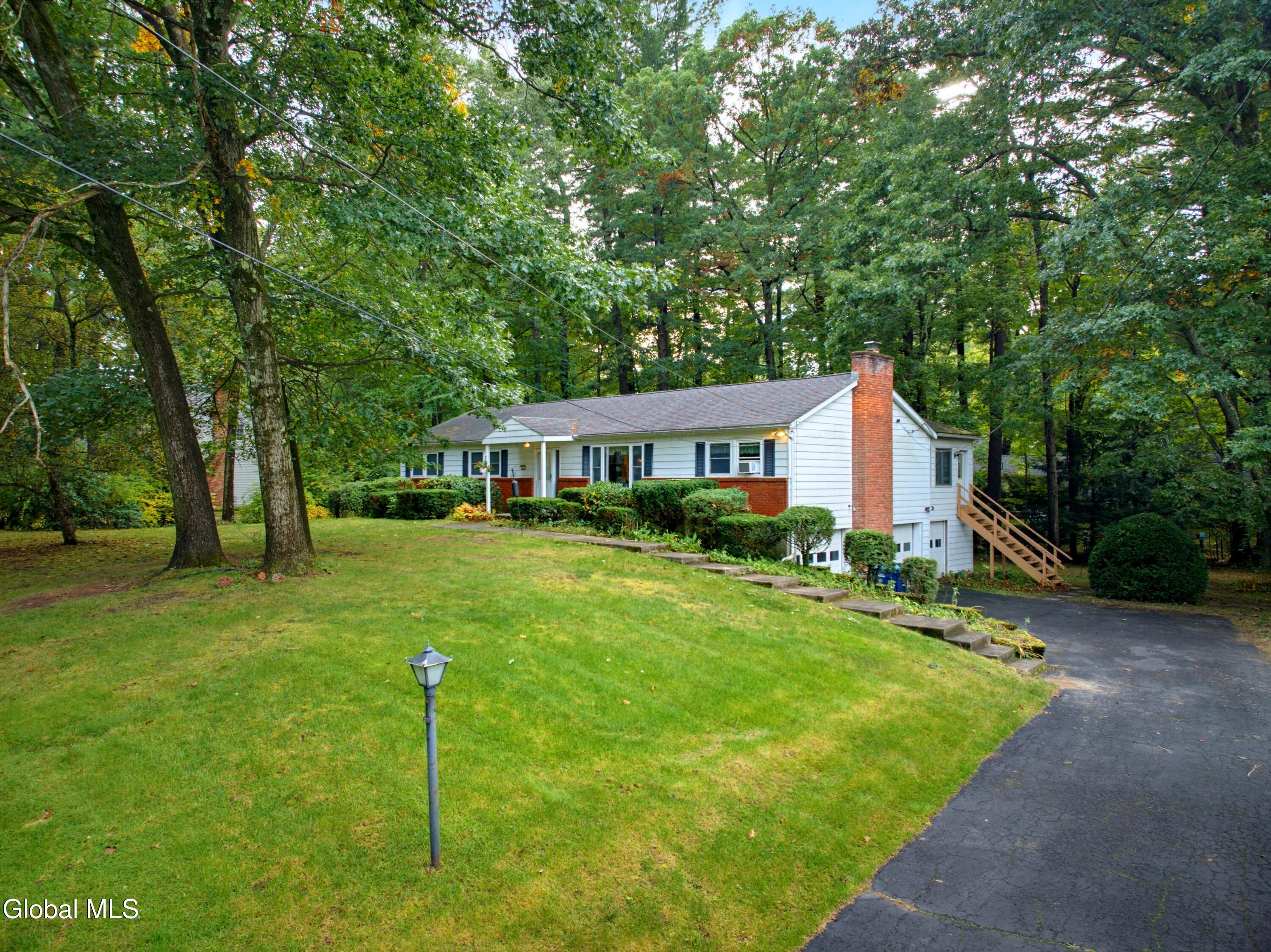 31 Casablanca Court Clifton Park NY 12065