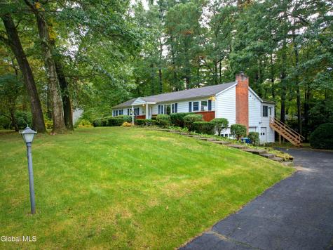 31 Casablanca Court Clifton Park NY 12065