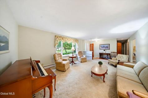 31 Casablanca Court Clifton Park NY 12065