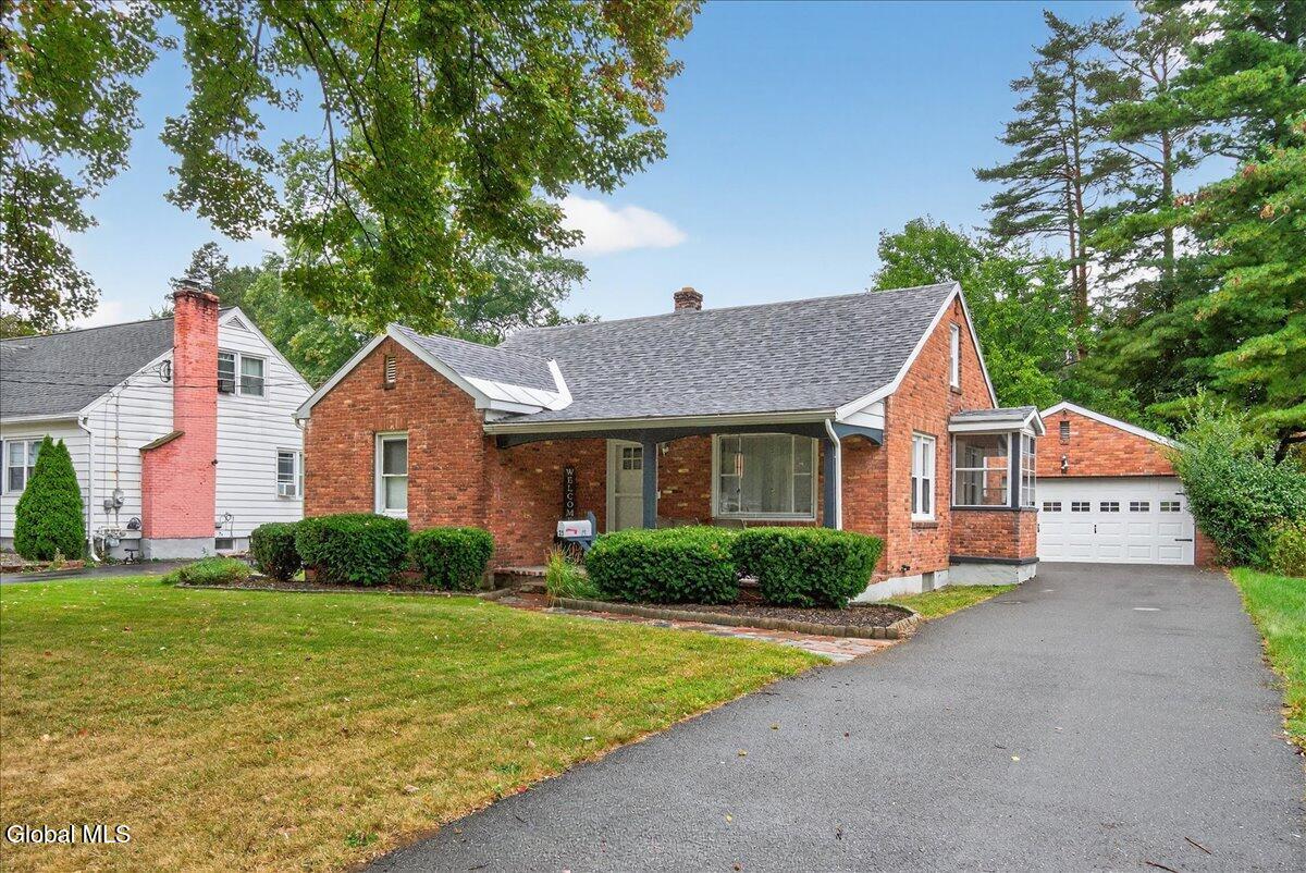 25 Windsor Drive Glenville NY 12302