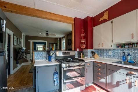 20 Forest Avenue Albany NY 12208