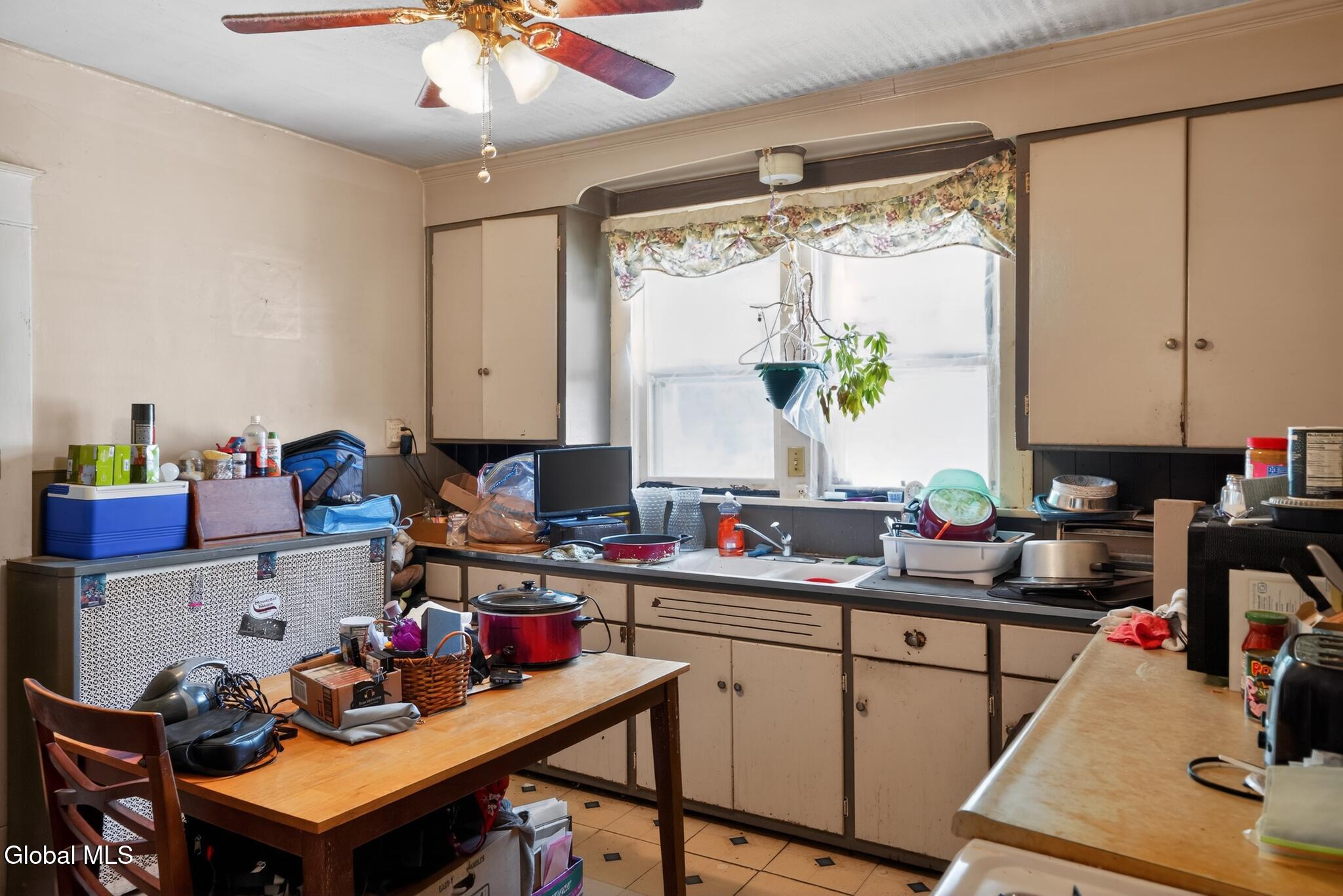 67 Pinewood Avenue Albany NY 12203