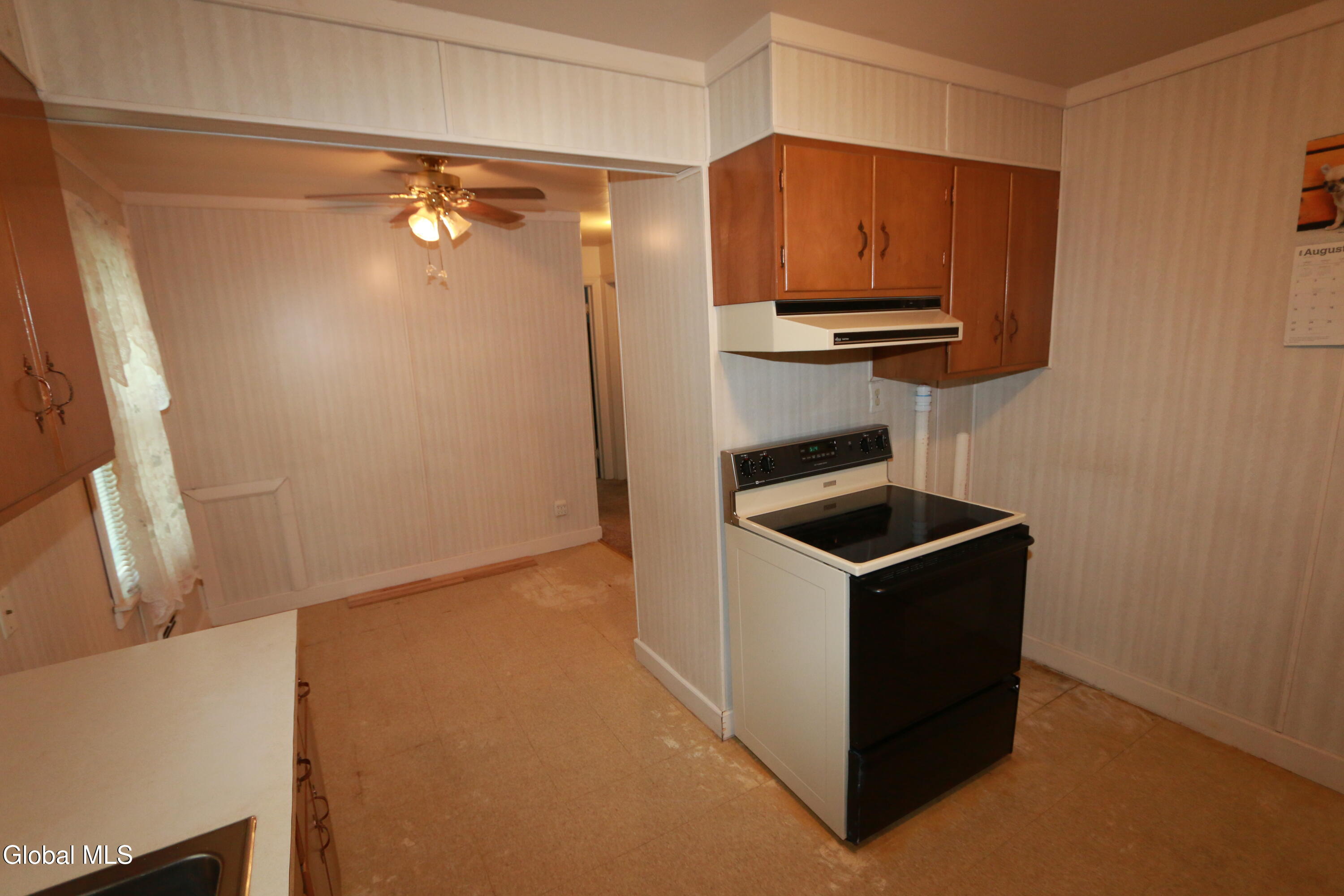3329 Marie Street Schenectady NY 12304