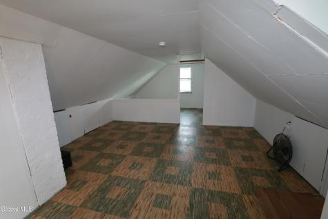 3329 Marie Street Schenectady NY 12304