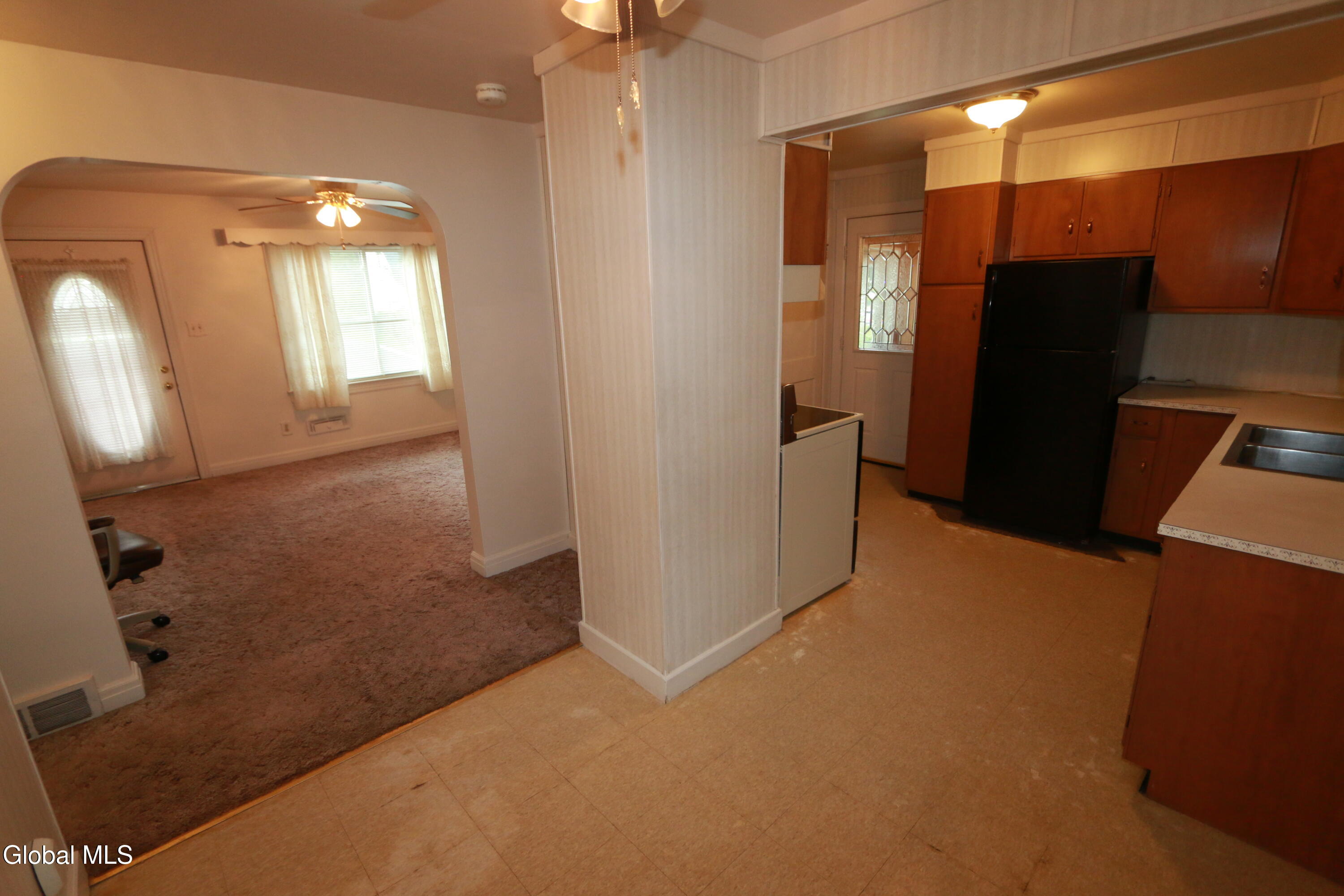 3329 Marie Street Schenectady NY 12304