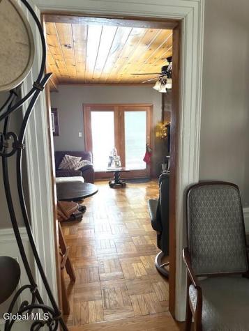 843 Wright Avenue Schenectady NY 12309