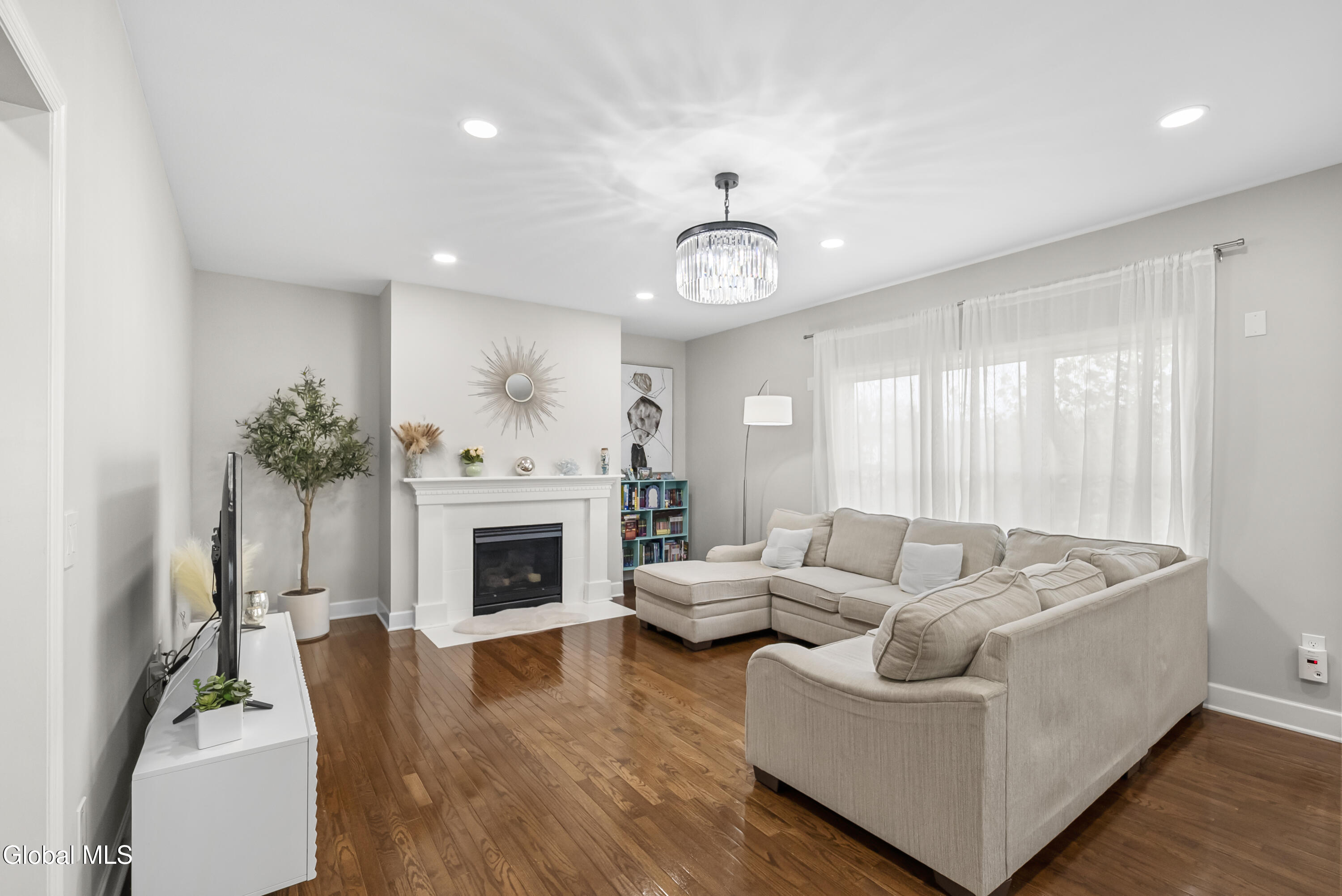 3 Skybrook Circle Clifton Park NY 12065