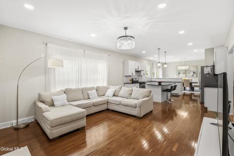 3 Skybrook Circle Clifton Park NY 12065