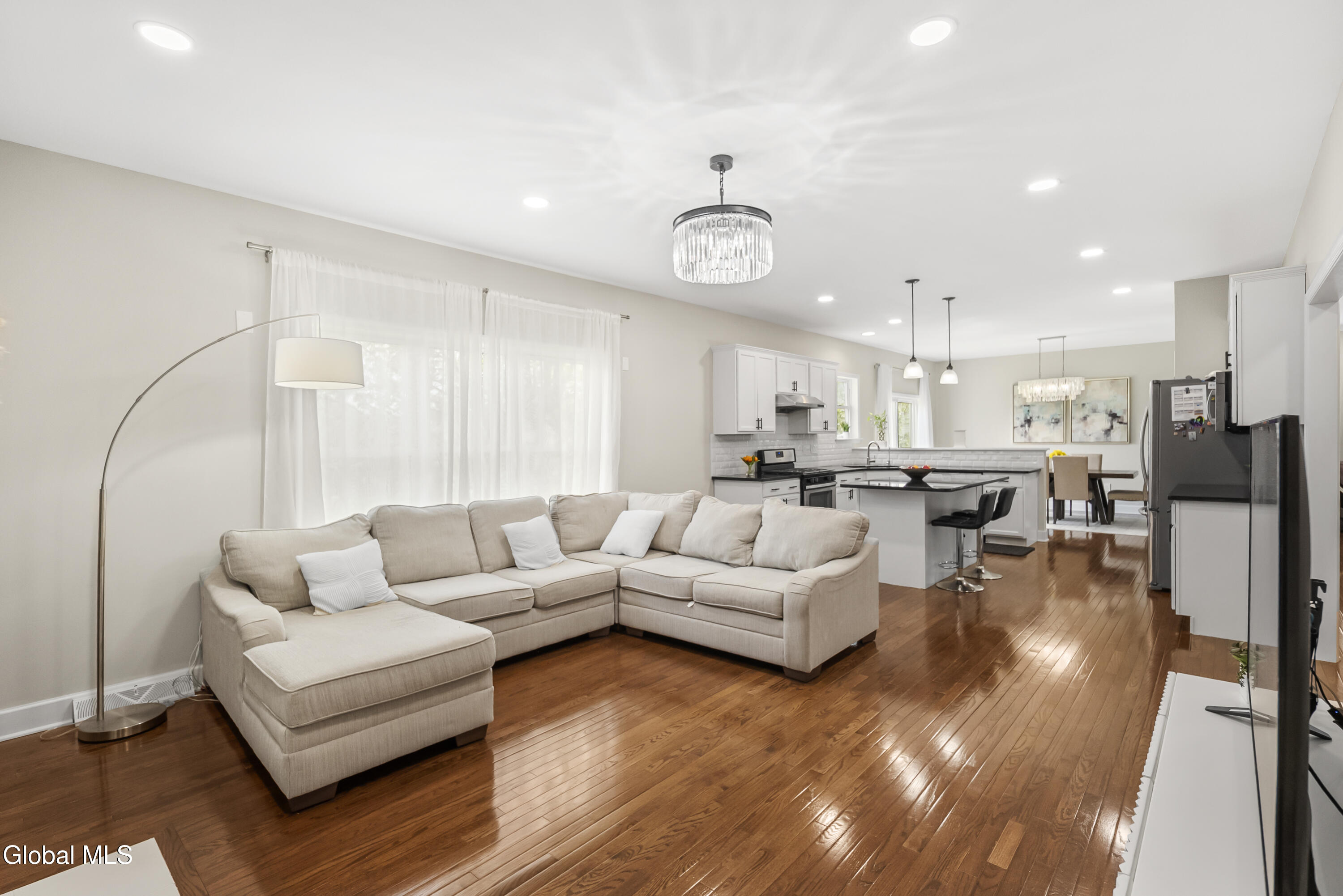 3 Skybrook Circle Clifton Park NY 12065