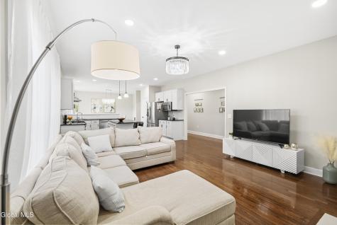 3 Skybrook Circle Clifton Park NY 12065