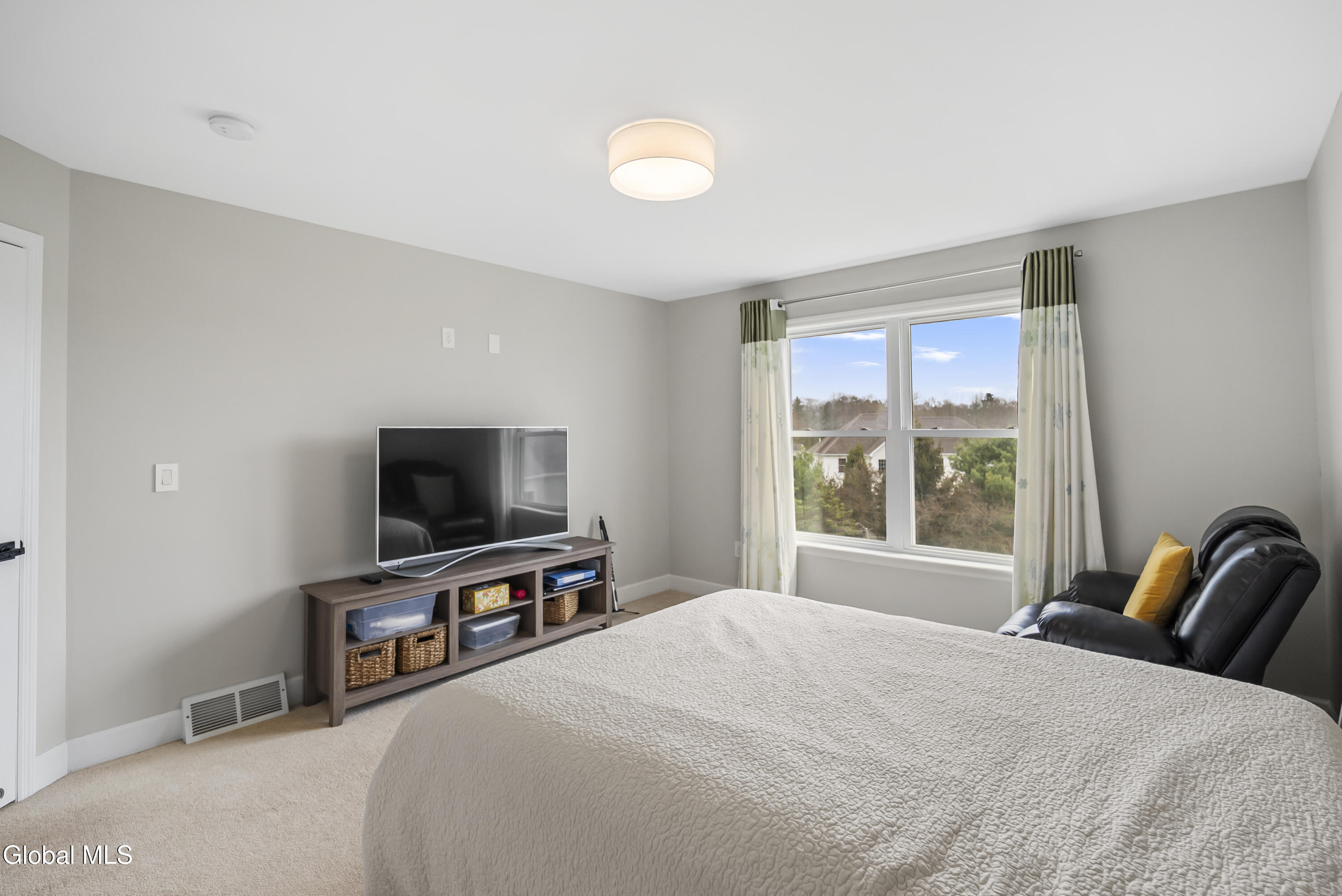 3 Skybrook Circle Clifton Park NY 12065