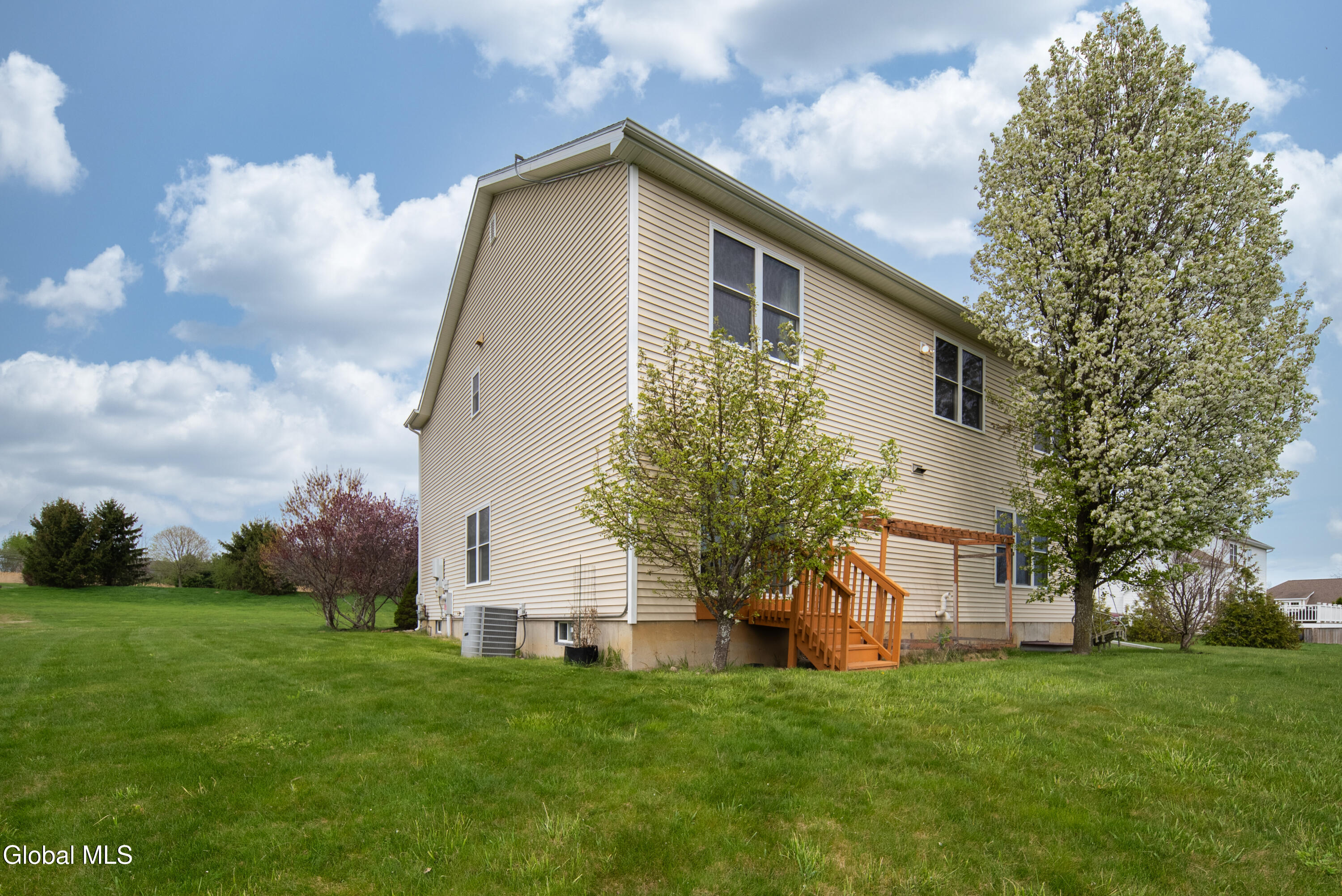 3 Skybrook Circle Clifton Park NY 12065