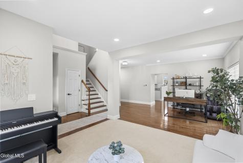 3 Skybrook Circle Clifton Park NY 12065