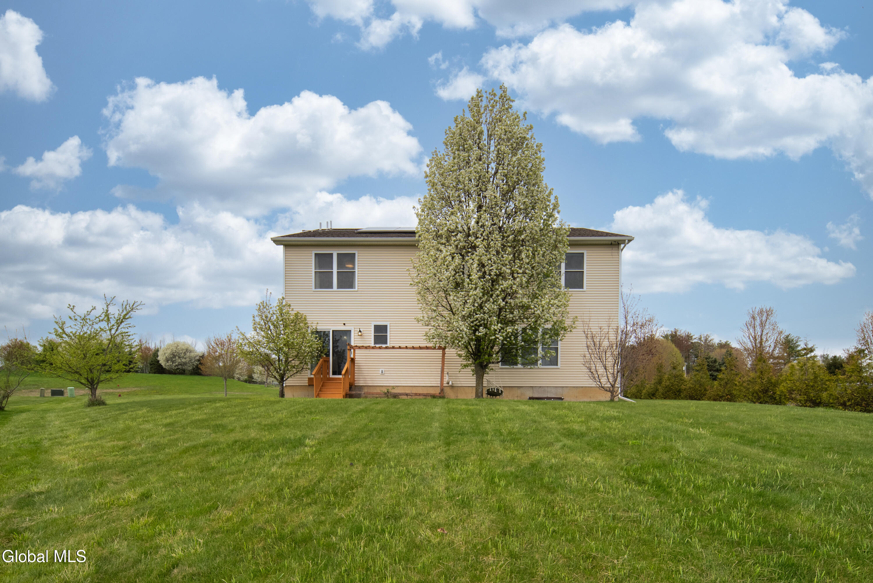 3 Skybrook Circle Clifton Park NY 12065