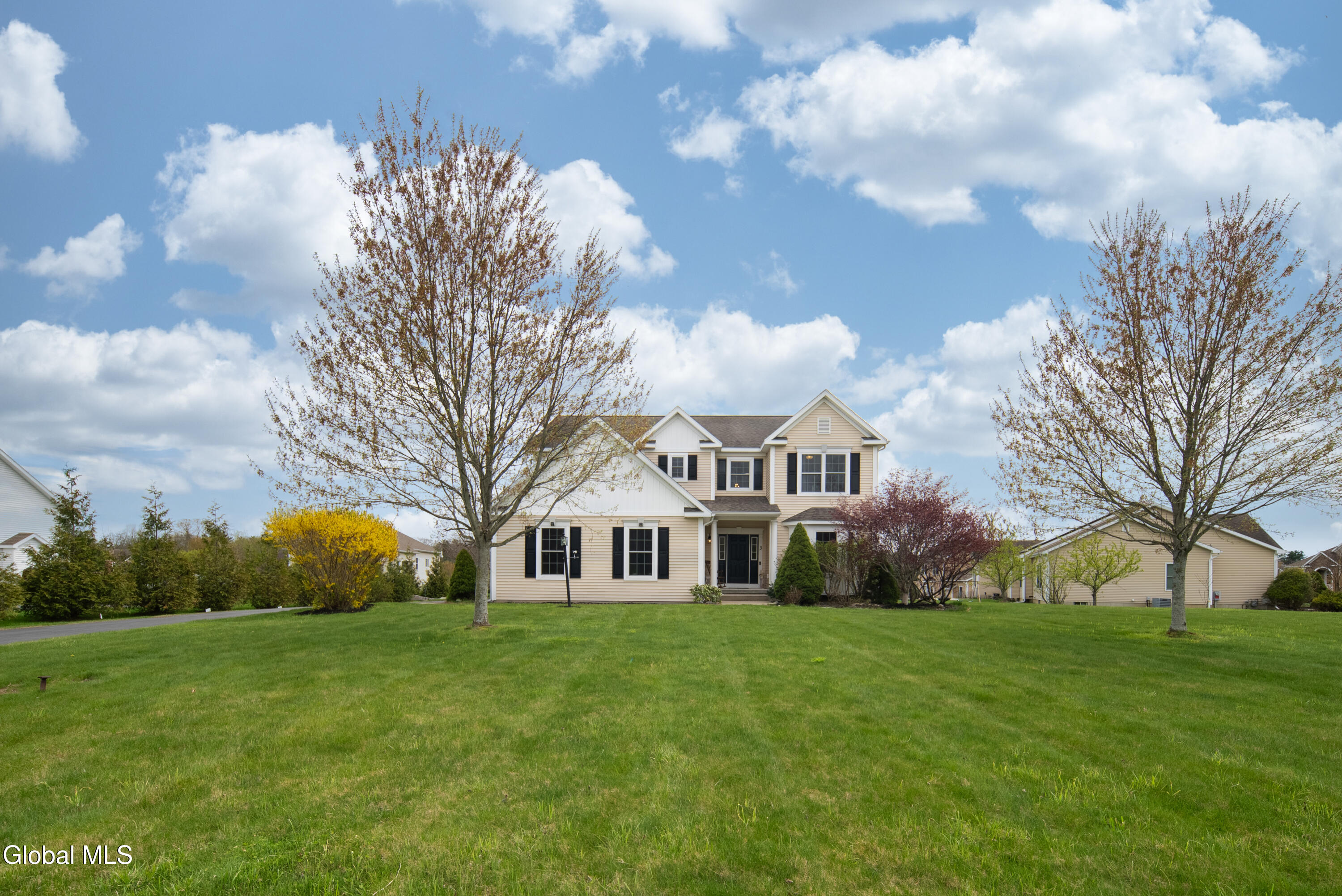 3 Skybrook Circle Clifton Park NY 12065