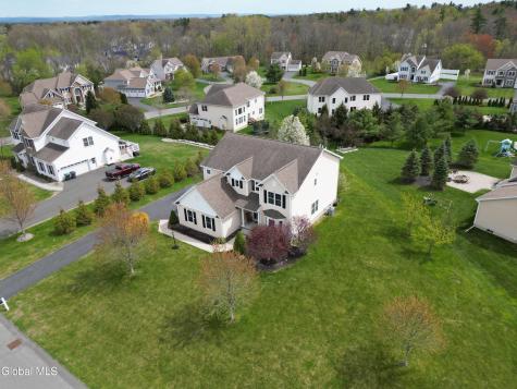 3 Skybrook Circle Clifton Park NY 12065