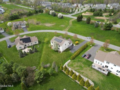 3 Skybrook Circle Clifton Park NY 12065