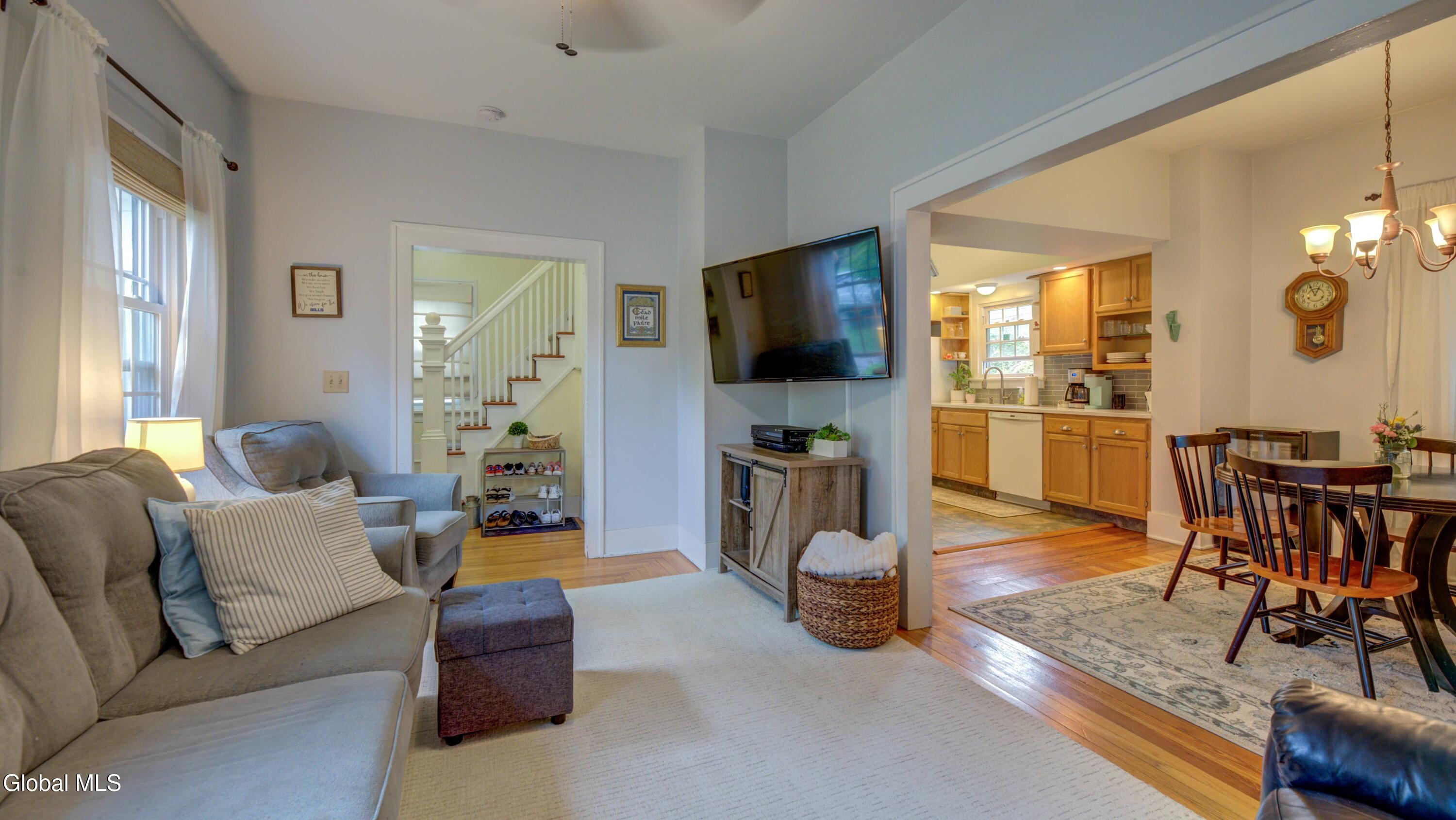 2176 Story Avenue Niskayuna NY 12309