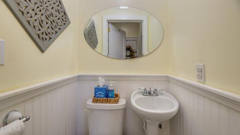 2176 Story Avenue Niskayuna NY 12309