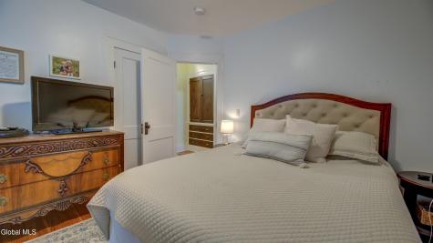 2176 Story Avenue Niskayuna NY 12309