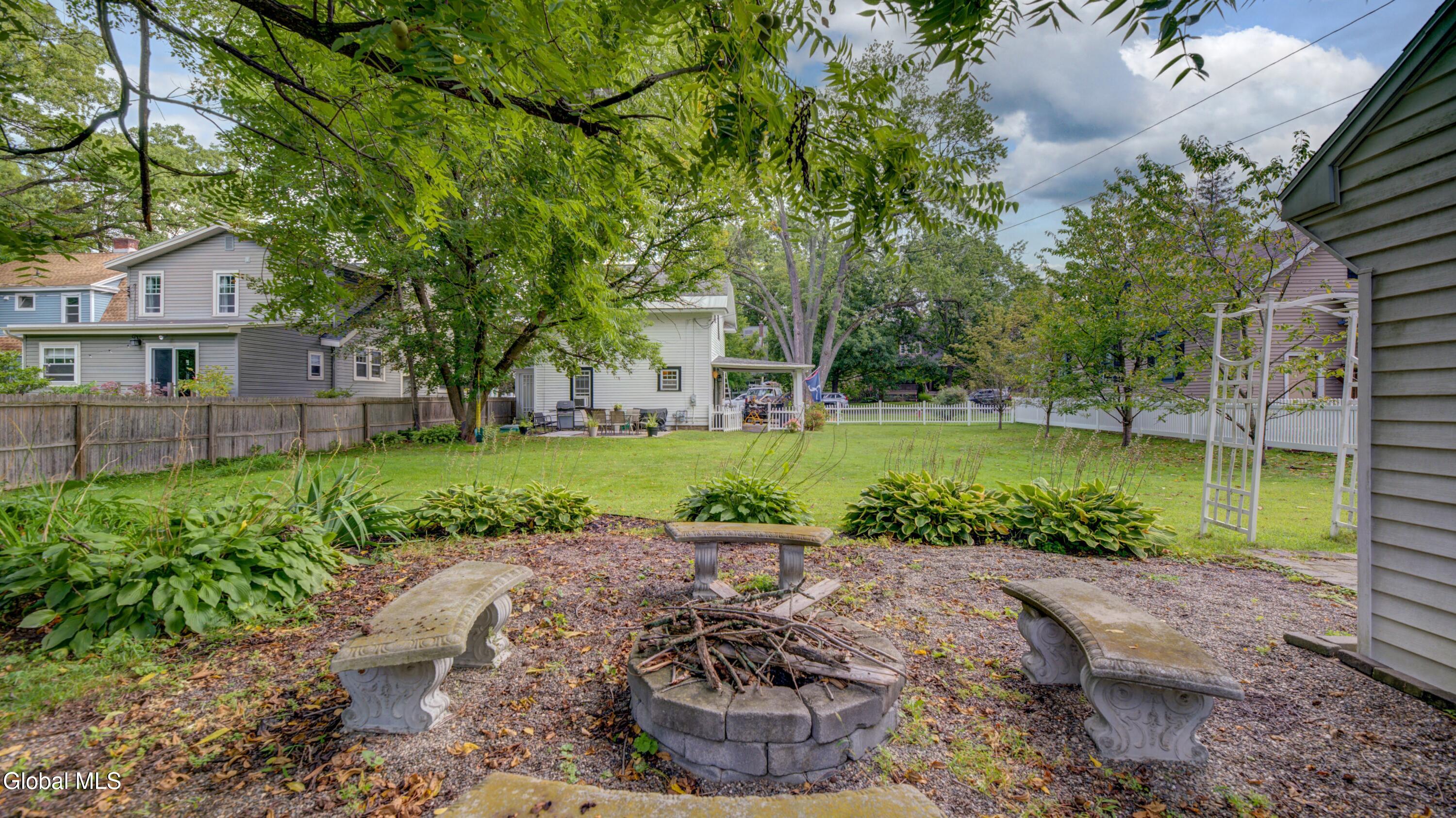 2176 Story Avenue Niskayuna NY 12309