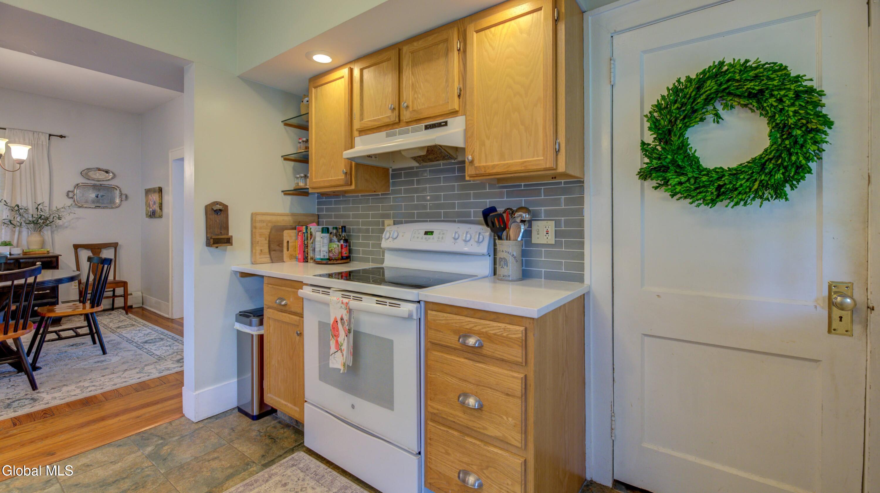 2176 Story Avenue Niskayuna NY 12309