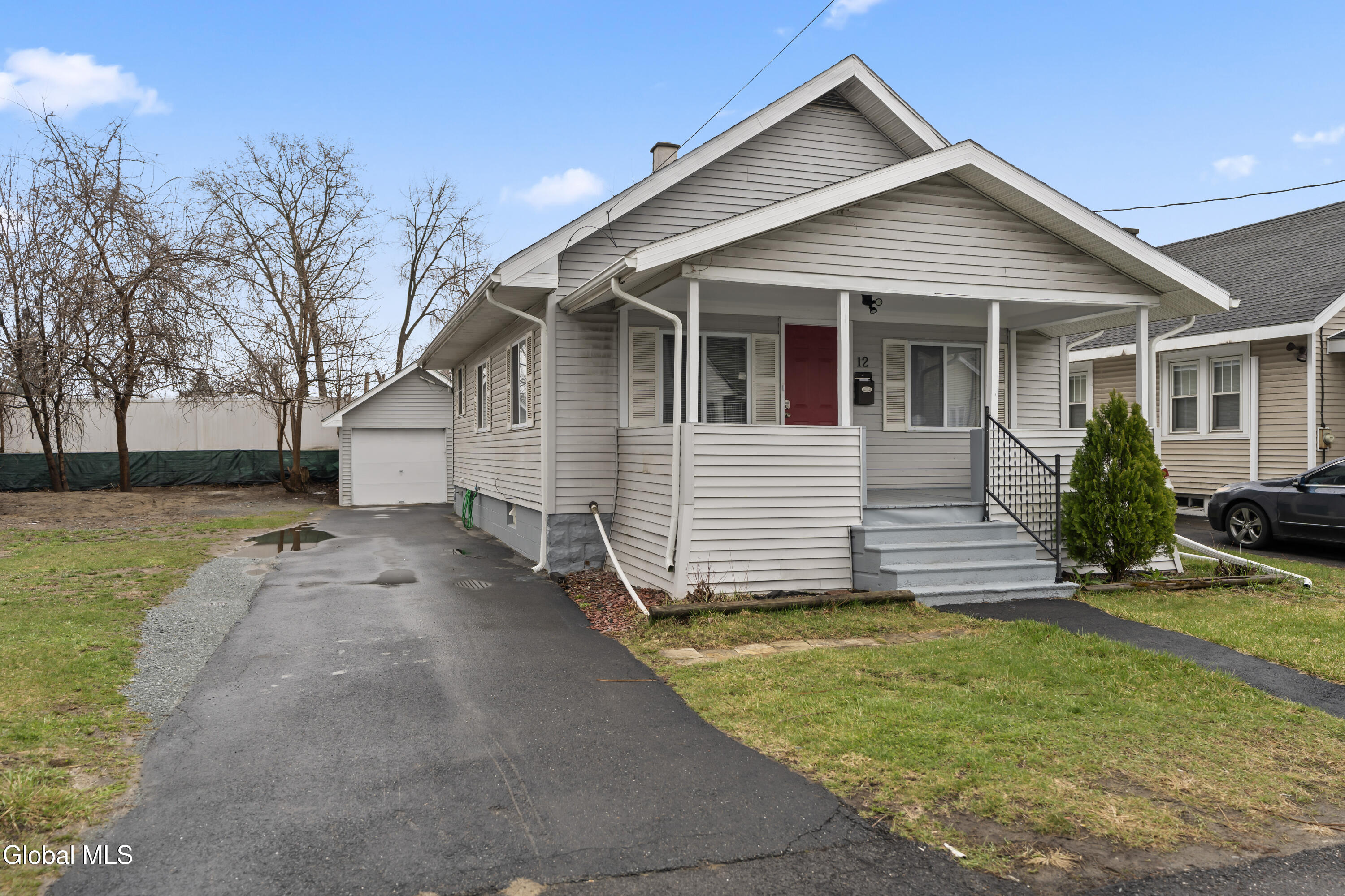 12 Arcadia Court Colonie NY 12205