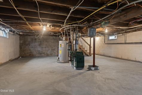 12 Arcadia Court Colonie NY 12205