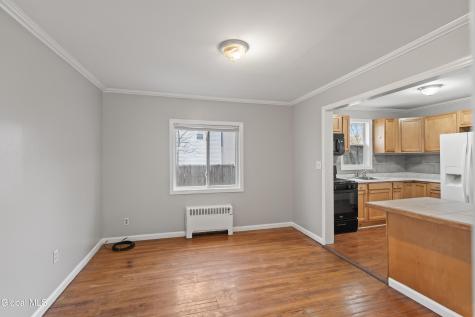 12 Arcadia Court Colonie NY 12205