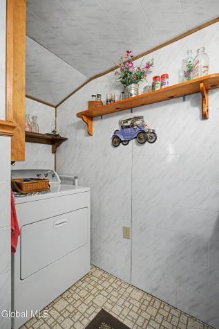 12 White Street Corinth NY 12822