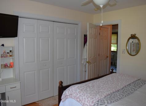 5 King James Court Saratoga Springs NY 12866