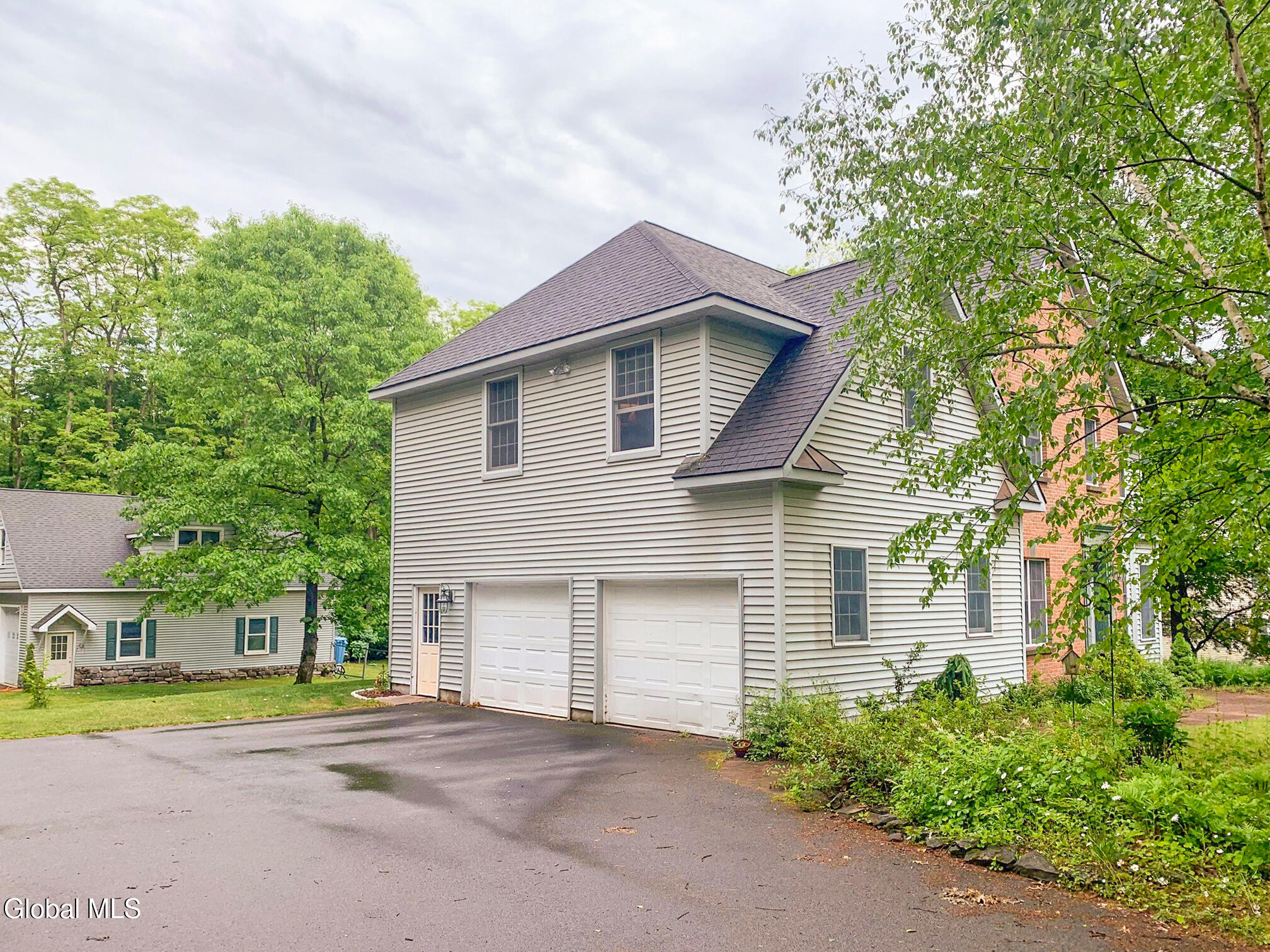 5 King James Court Saratoga Springs NY 12866