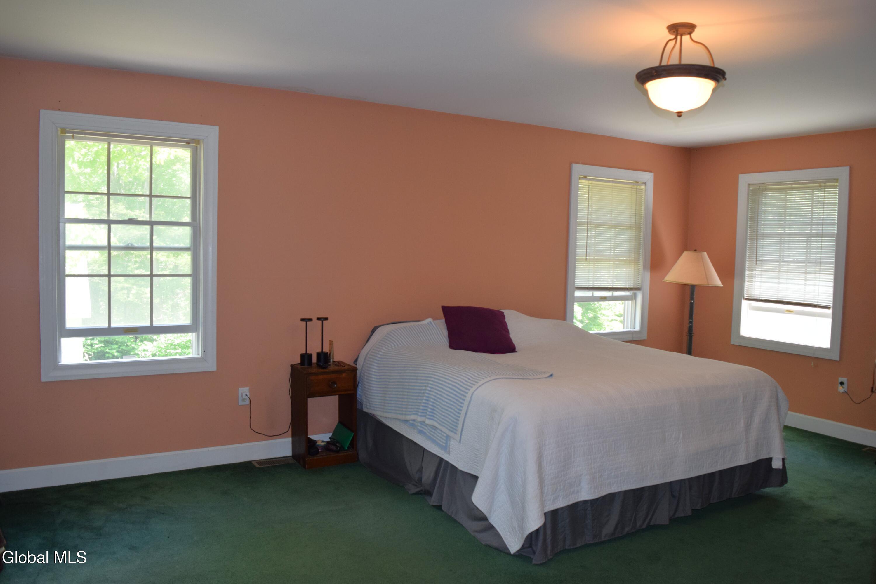 5 King James Court Saratoga Springs NY 12866