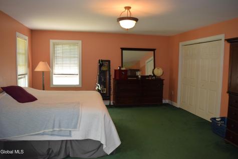 5 King James Court Saratoga Springs NY 12866