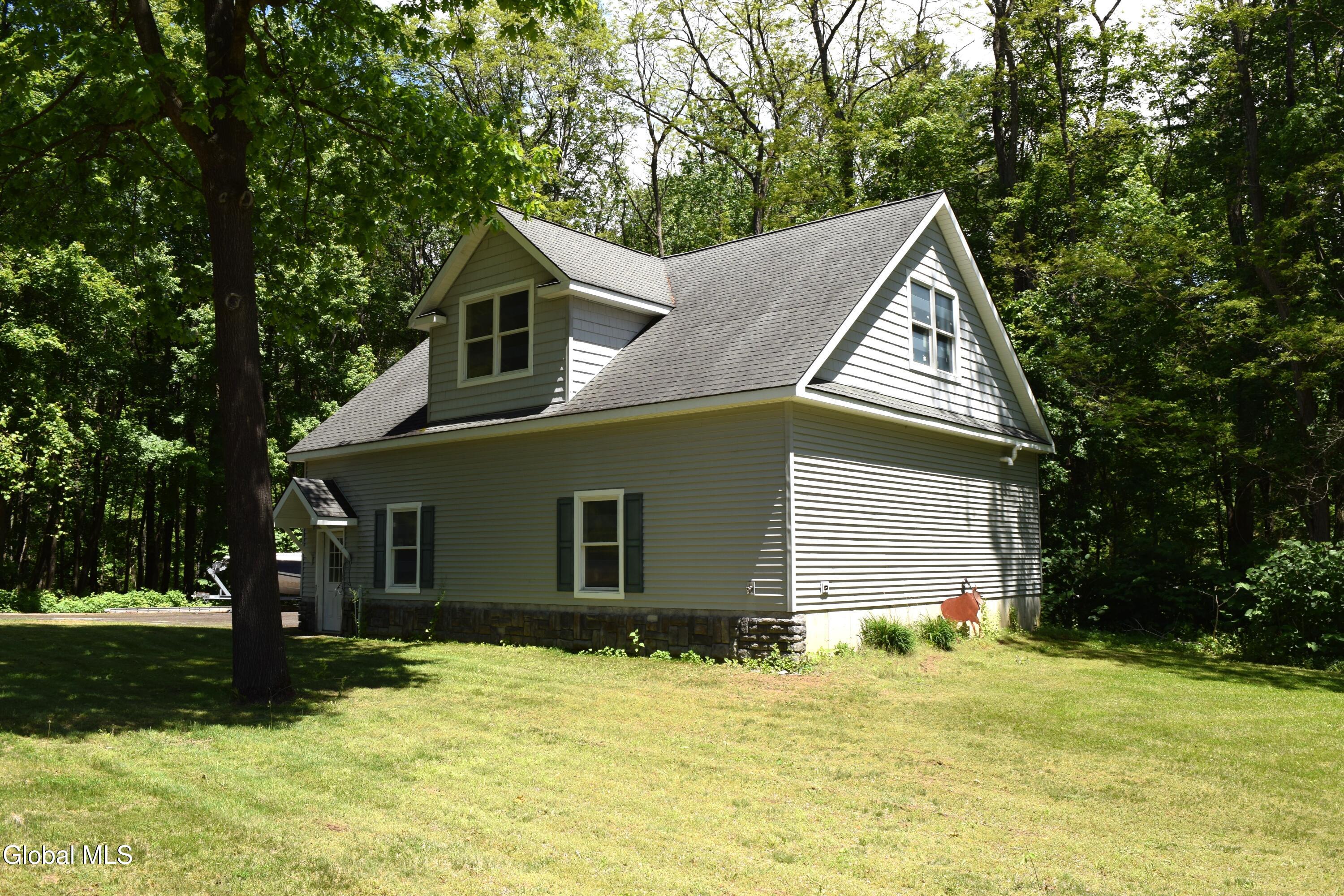 5 King James Court Saratoga Springs NY 12866