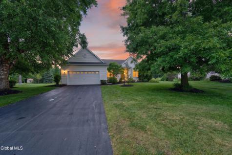12 Danbury Court Clifton Park NY 12065