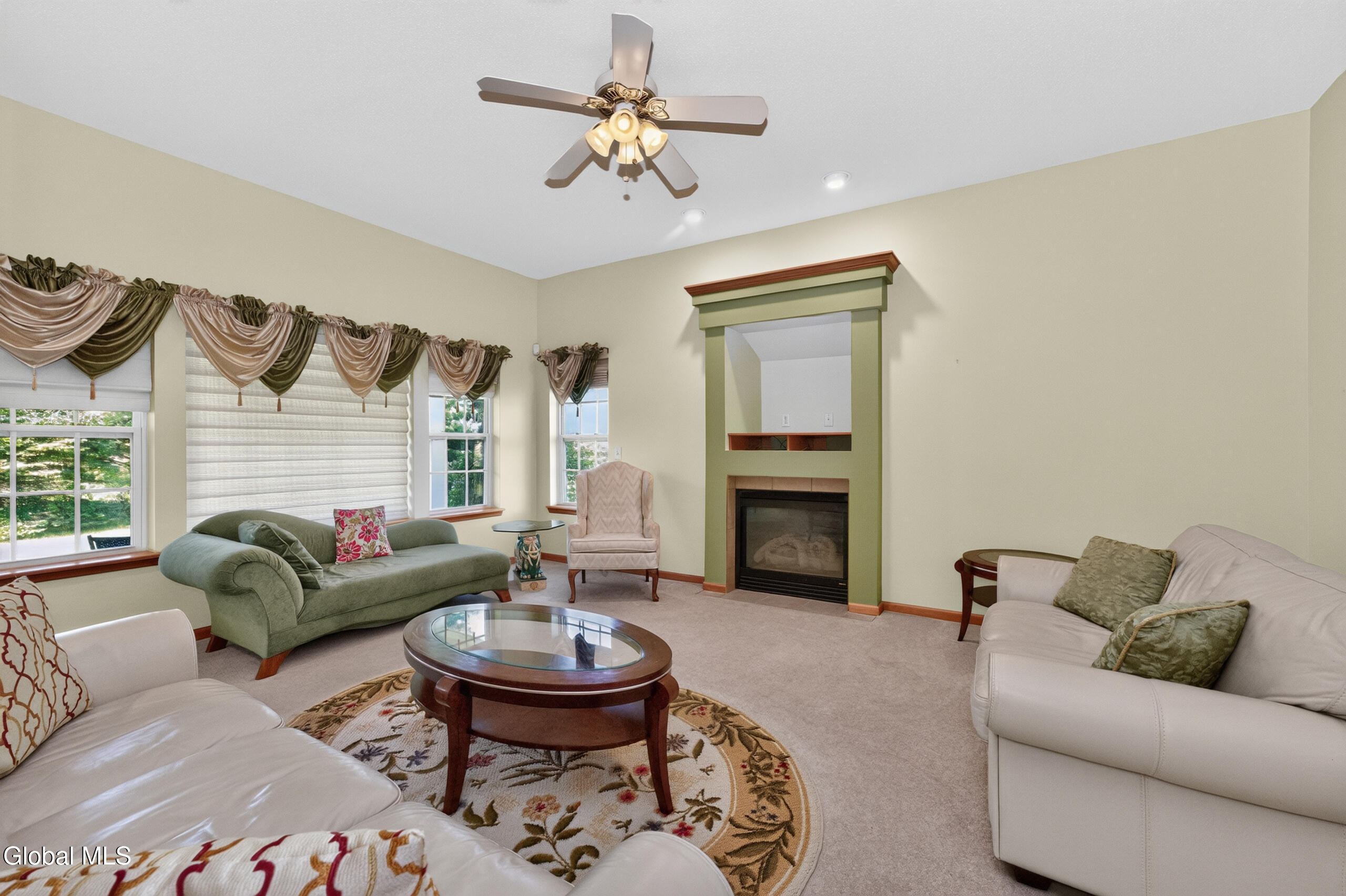 12 Danbury Court Clifton Park NY 12065
