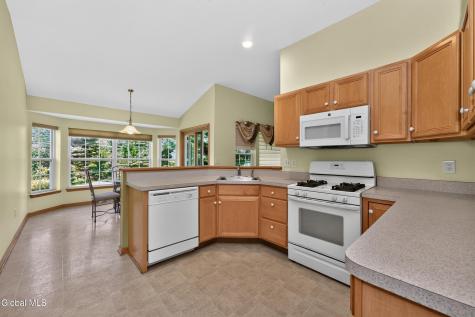 12 Danbury Court Clifton Park NY 12065