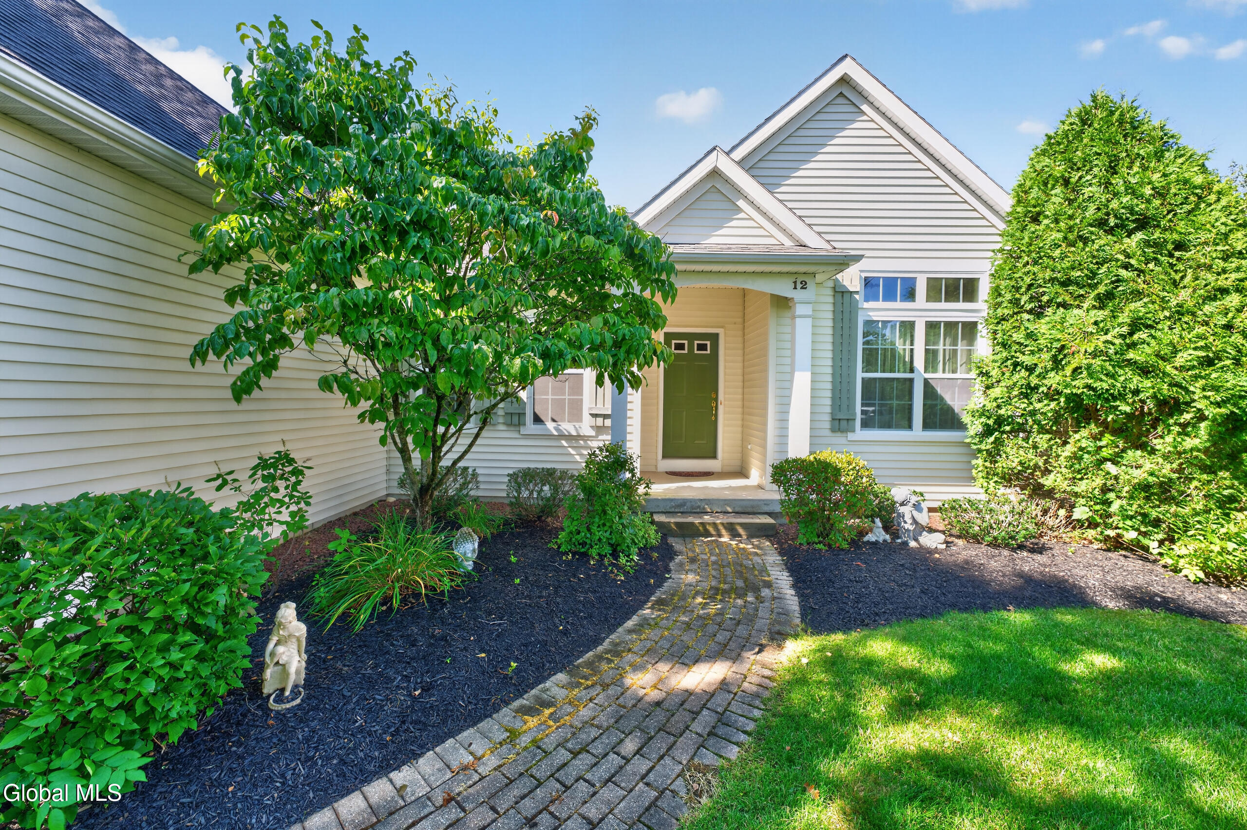 12 Danbury Court Clifton Park NY 12065