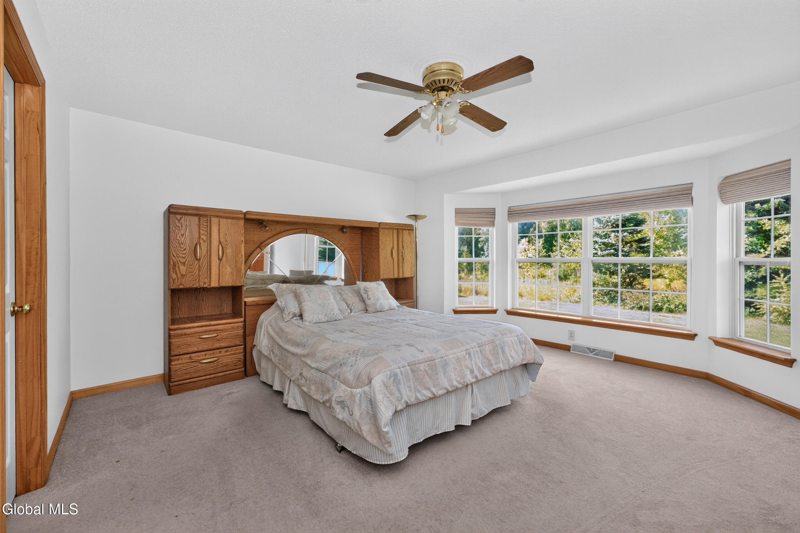 12 Danbury Court Clifton Park NY 12065
