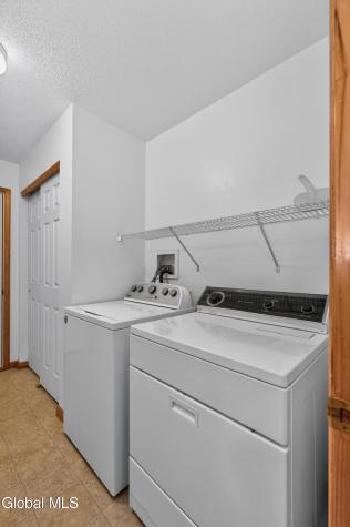 12 Danbury Court Clifton Park NY 12065