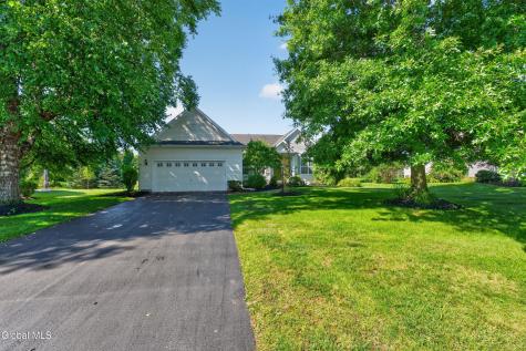 12 Danbury Court Clifton Park NY 12065