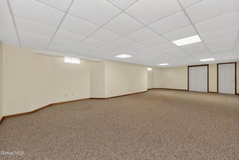12 Danbury Court Clifton Park NY 12065