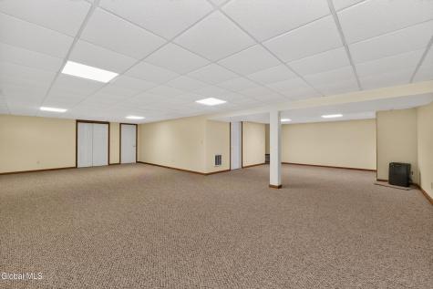 12 Danbury Court Clifton Park NY 12065