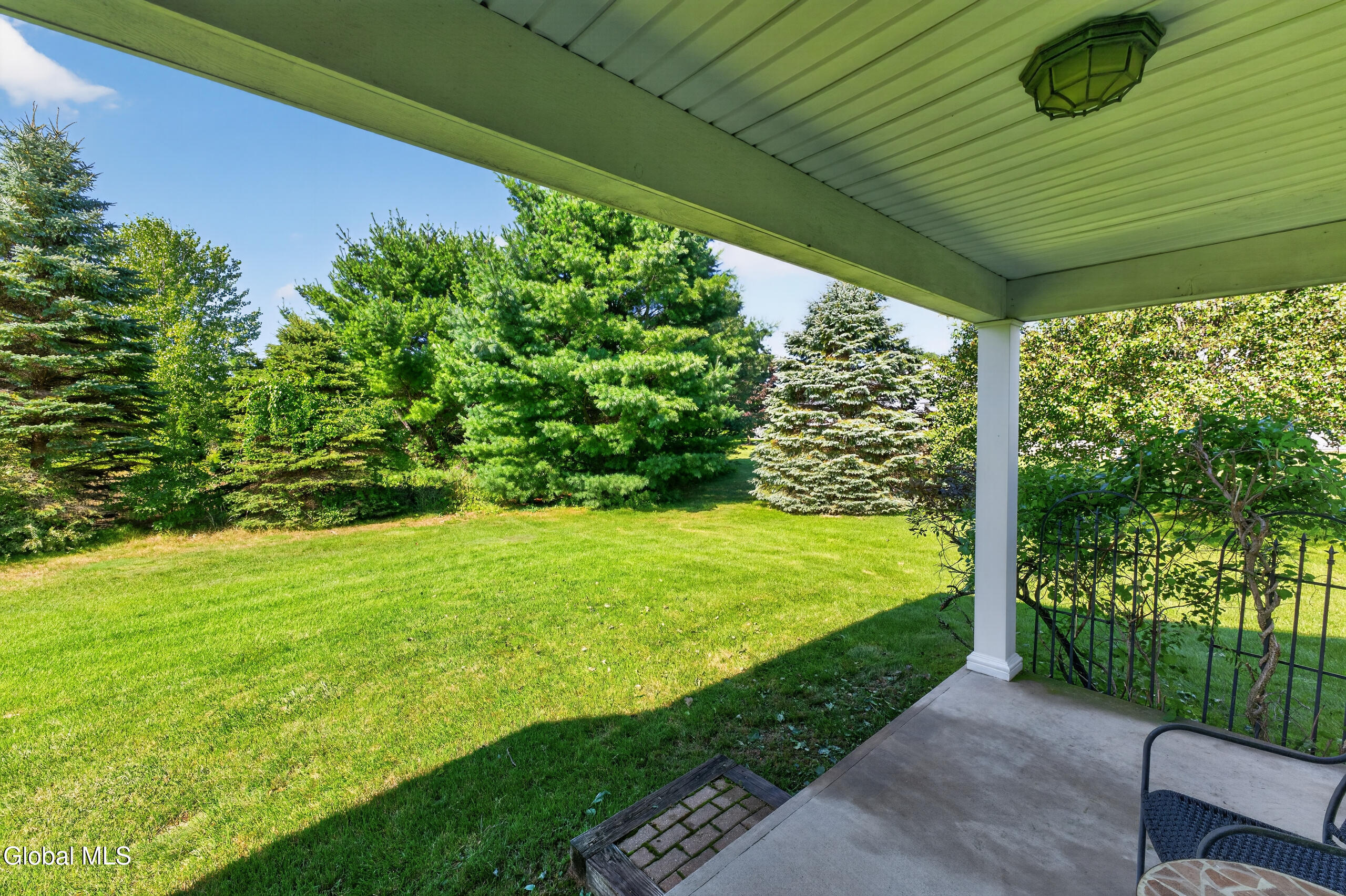 12 Danbury Court Clifton Park NY 12065