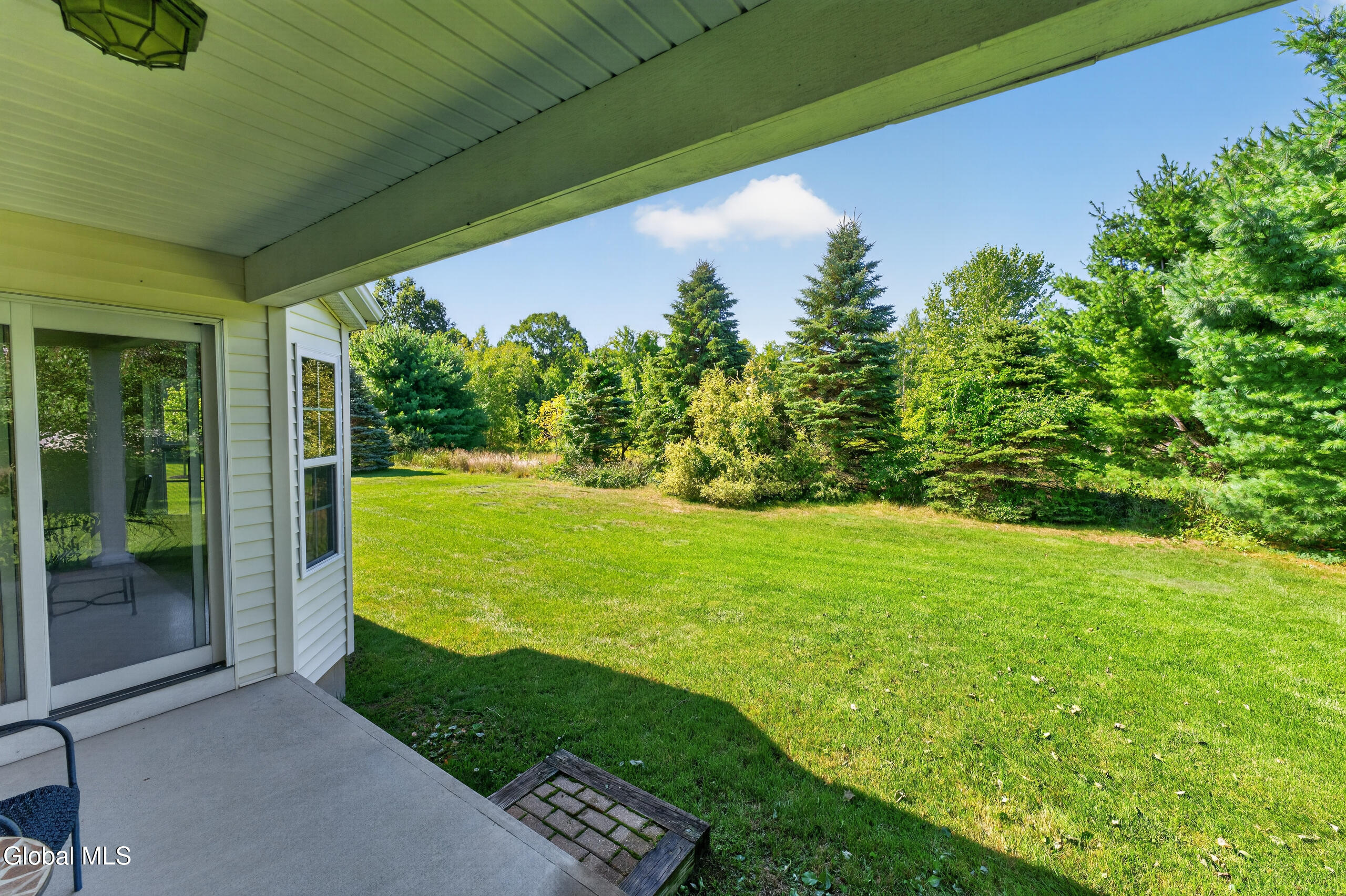 12 Danbury Court Clifton Park NY 12065