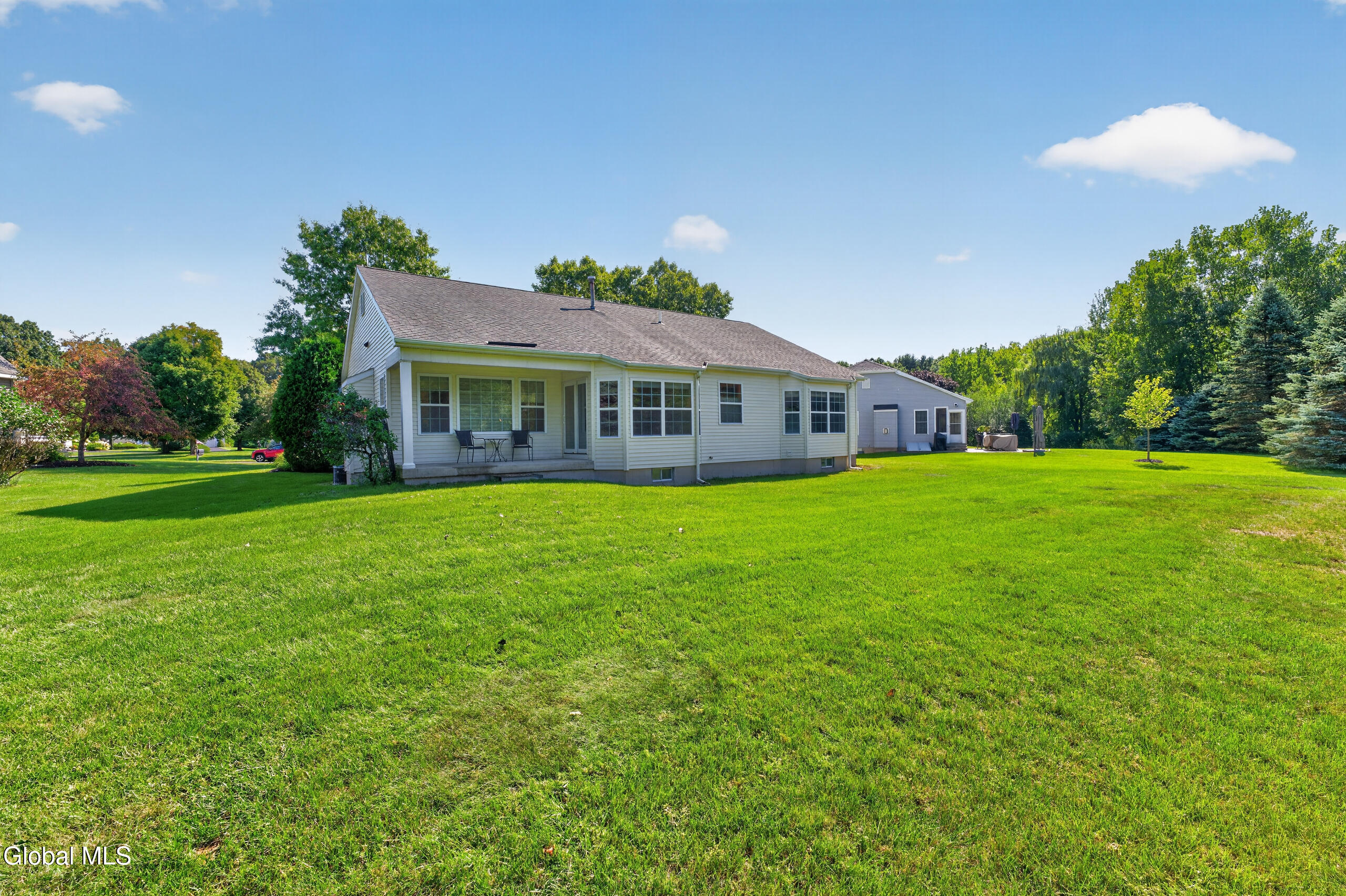 12 Danbury Court Clifton Park NY 12065